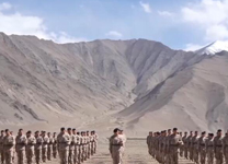 全軍各部隊通過多種活動紀念中國人民抗日戰爭暨世界反法西斯戰爭勝利79周年